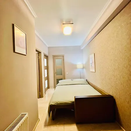 Aster Home !! Chisinau Exterior photo